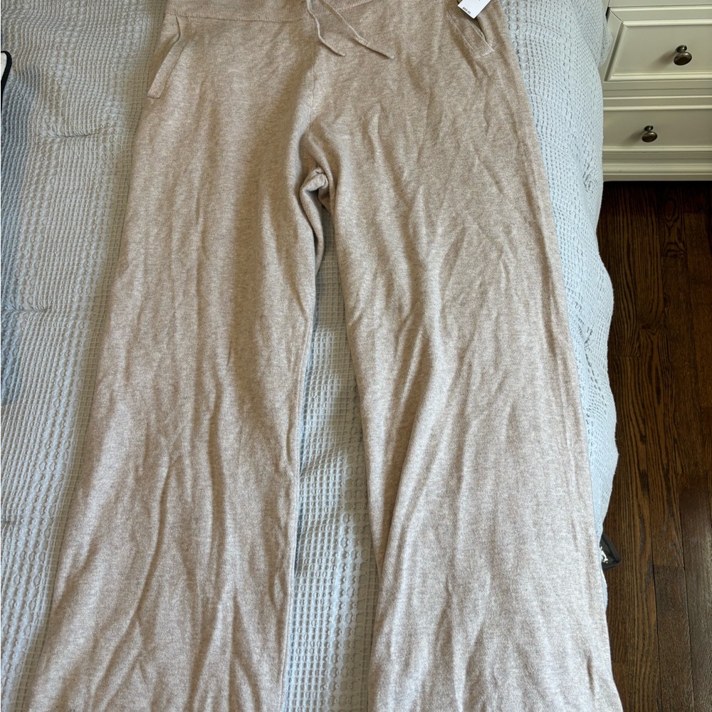 GAP Women's Tan Pajama Pants